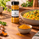 Açafrão (Cúrcuma) Yamato — 80 g: sugestão de uso culinário com frasco Yamato ao fundo